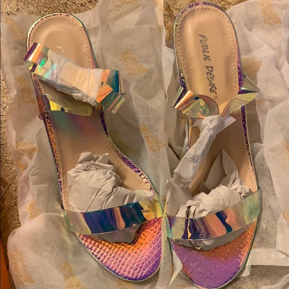 Holo Afternoon Block Heels - Picture 5 of 6